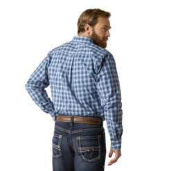 Ariat Mens Sky Blue Pro Series Gradison Fitted Long Sleeve Shirt -Moda Mix Shop P2769610 4 76791.1692304444
